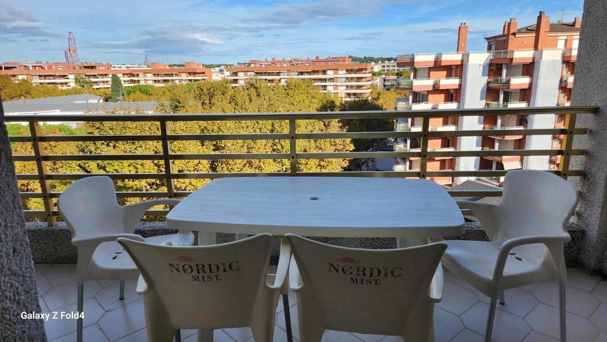 Apartments Novelty ซาลอว์ ภายนอก รูปภาพ