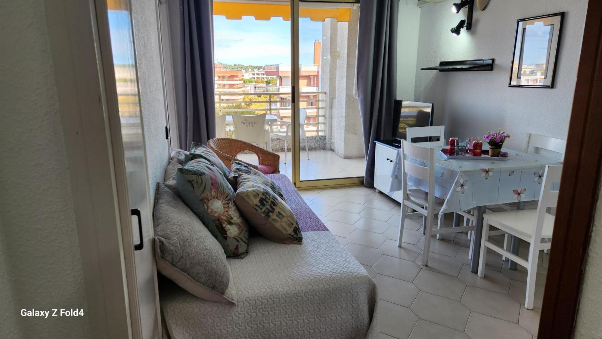 Apartments Novelty ซาลอว์ ภายนอก รูปภาพ