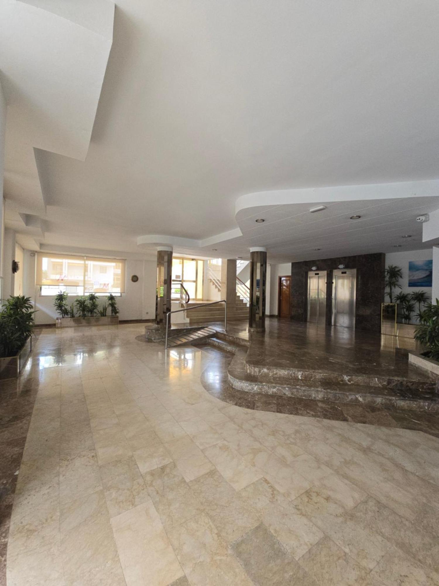 Apartments Novelty ซาลอว์ ภายนอก รูปภาพ